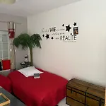 Appartement Les Jardins De Ma-mans Maison 8 Pers Centre 24 H Parking Prive Gratuit Le Mans