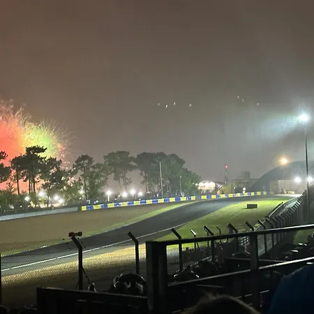 公寓 Les Jardins De Ma-mans Maison Cosy Centre Parking Prive Gratuit 勒芒