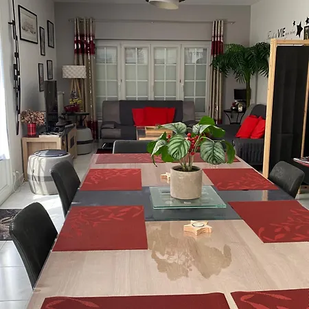 Apartament Jardins De Ma-mans Magnifique Maison Cosy Pour 8 Personnes Centre Du Mans Et 24 Parking Prive *