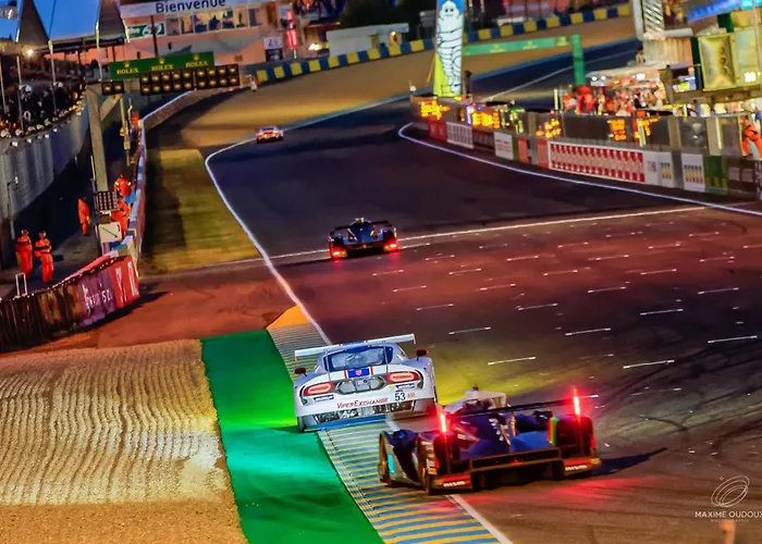 Les Jardins De Ma-mans Maison Cosy Centre Parking Prive Gratuit Apartamento *