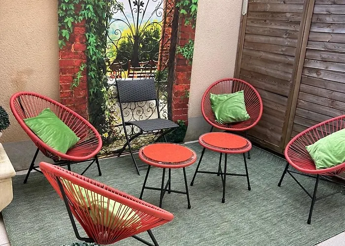 Apartamento Les Jardins De Ma-mans Maison Cosy Centre Parking Prive Gratuit