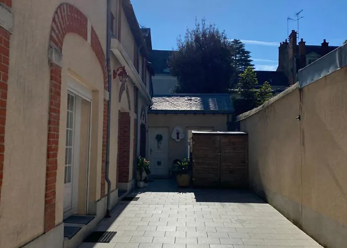 Apartamento Les Jardins De Ma-mans Maison Cosy Centre Parking Prive Gratuit