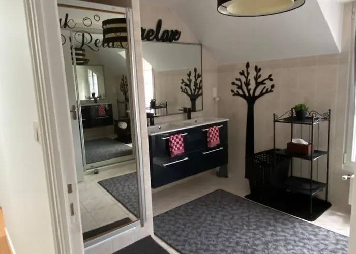 Les Jardins De Ma-mans Maison Cosy Centre Parking Prive Gratuit * Le Mans