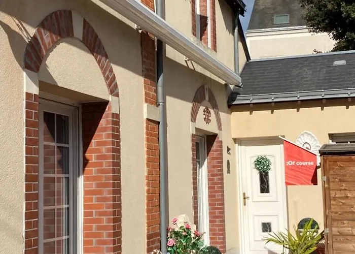 Les Jardins De Ma-mans Maison Cosy Centre Parking Prive Gratuit Apartamento *